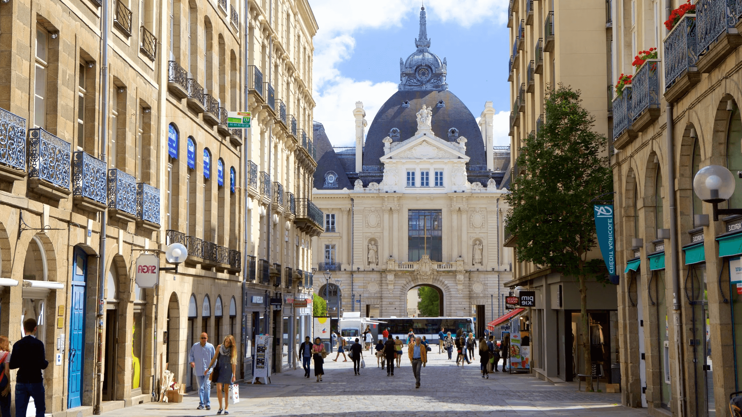 Hôtel à Rennes